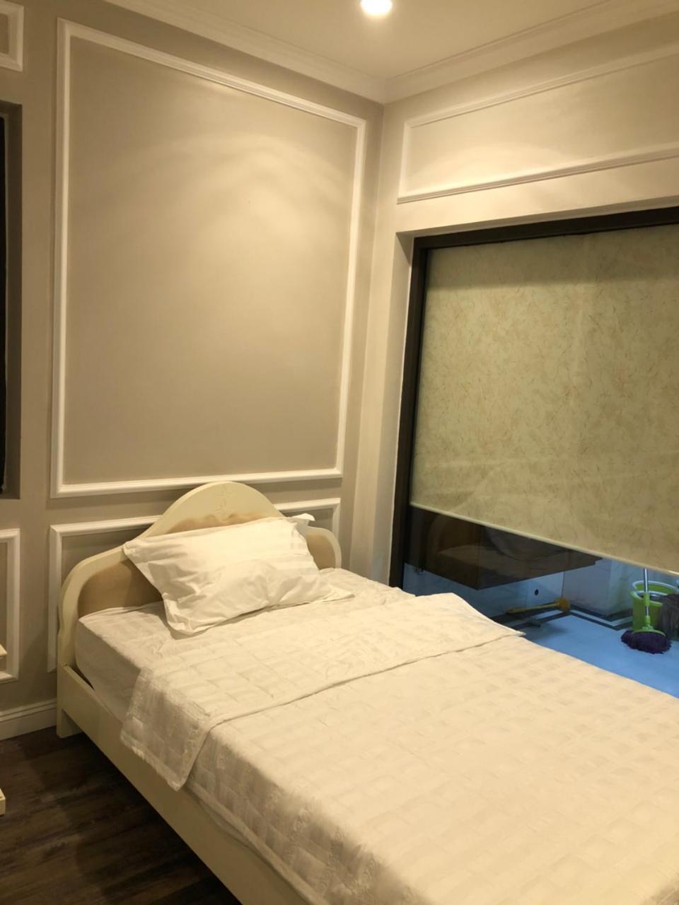 Ngoc Lan Hotel Ha Long Exterior photo