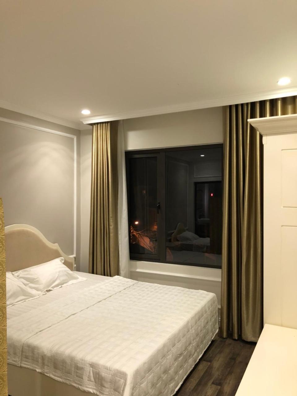 Ngoc Lan Hotel Ha Long Exterior photo