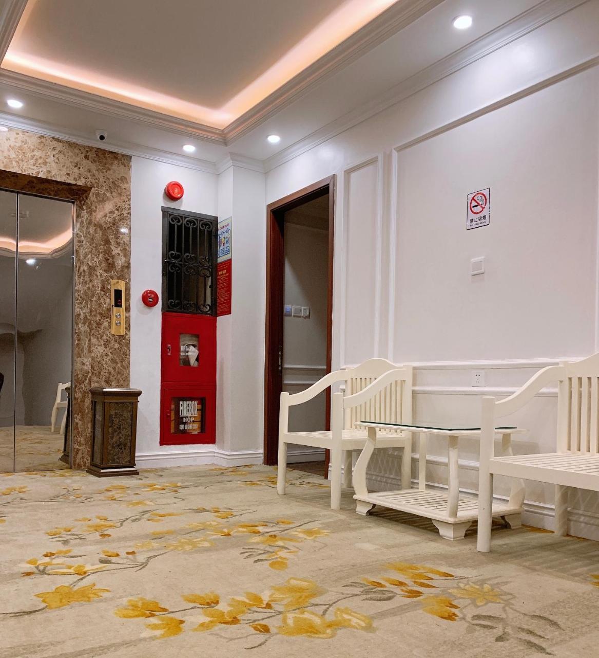 Ngoc Lan Hotel Ha Long Exterior photo