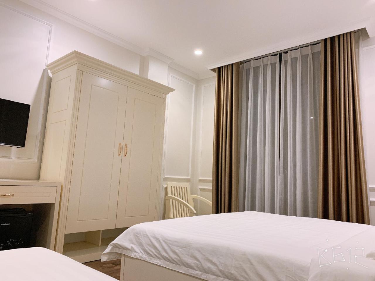 Ngoc Lan Hotel Ha Long Exterior photo